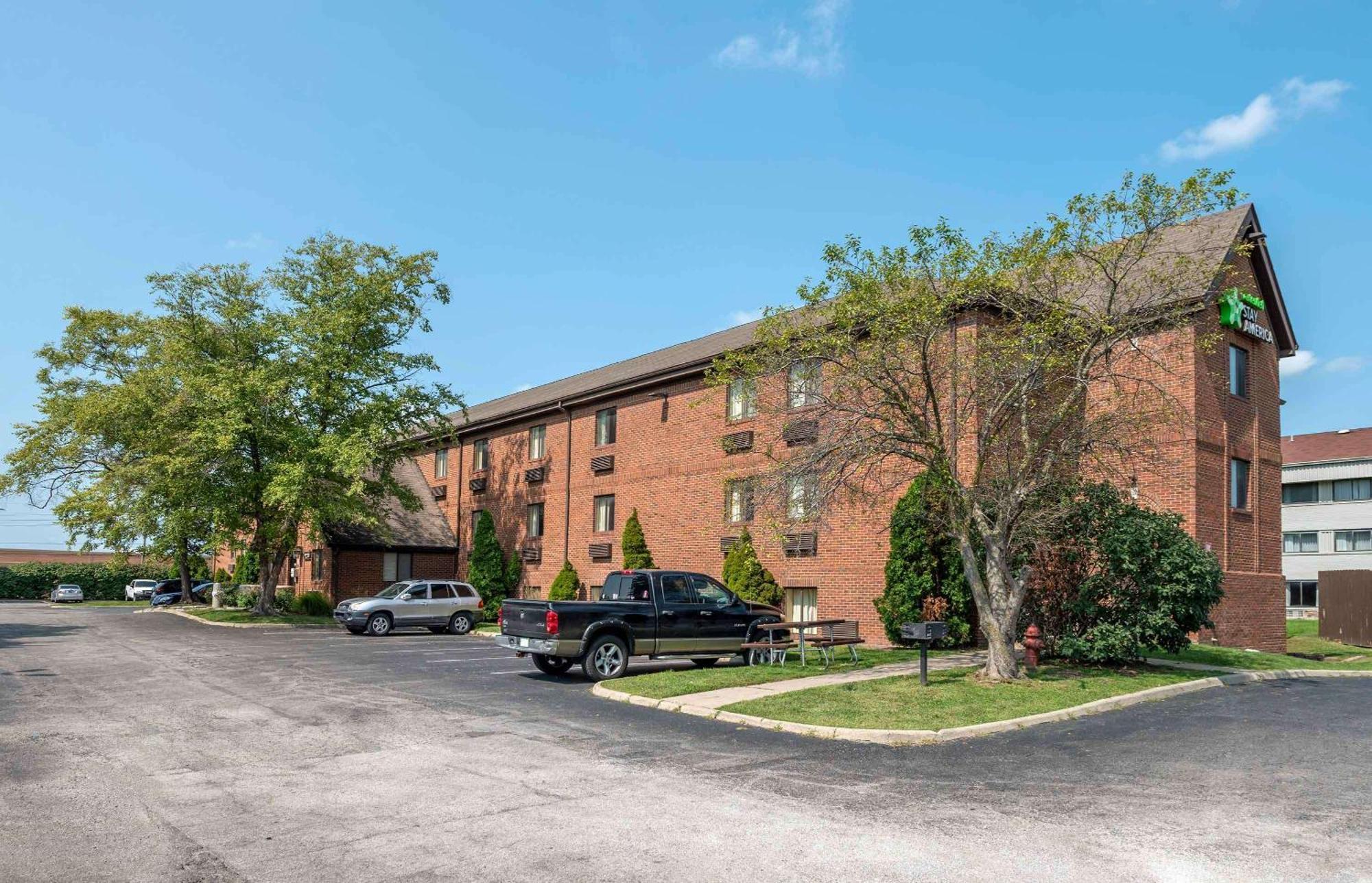 Suburban Studios Indianapolis Northwest - College Parks Экстерьер фото